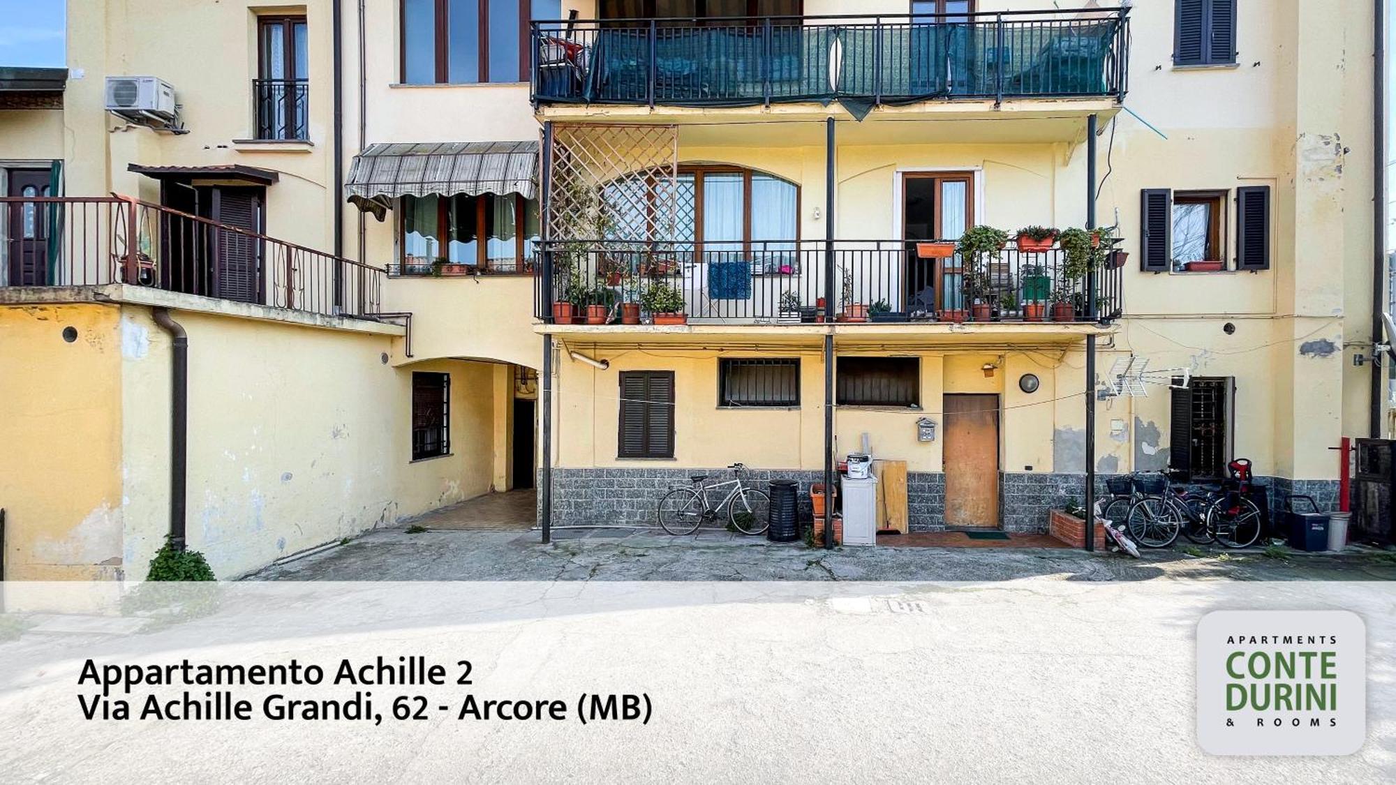 Conte Durini Apartments & Rooms Arcore Extérieur photo